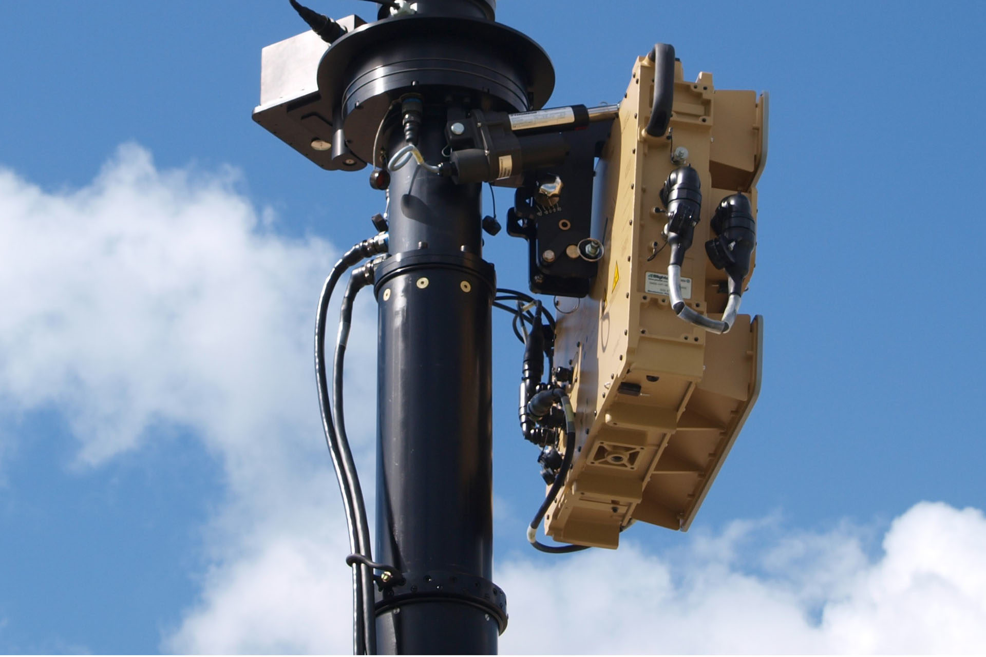 Blighter Revolution 360-HP Ground Surveillance Radar on Mast (Light Stone) (Side View)